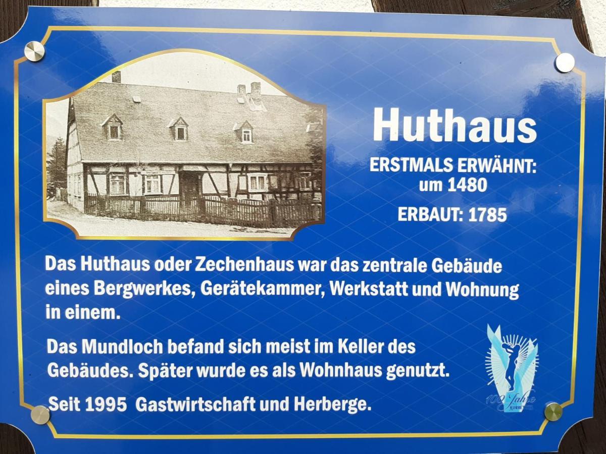 Wirtschaft & Pension Zum Huthaus Schneeberg  Eksteriør billede